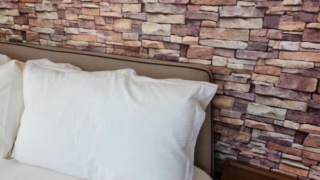 Photo of Bedroom in Greendale