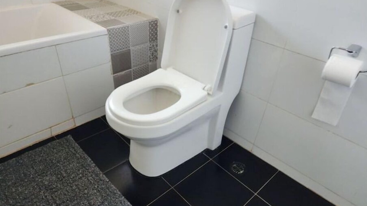 Photo of Bathroom in Greendale