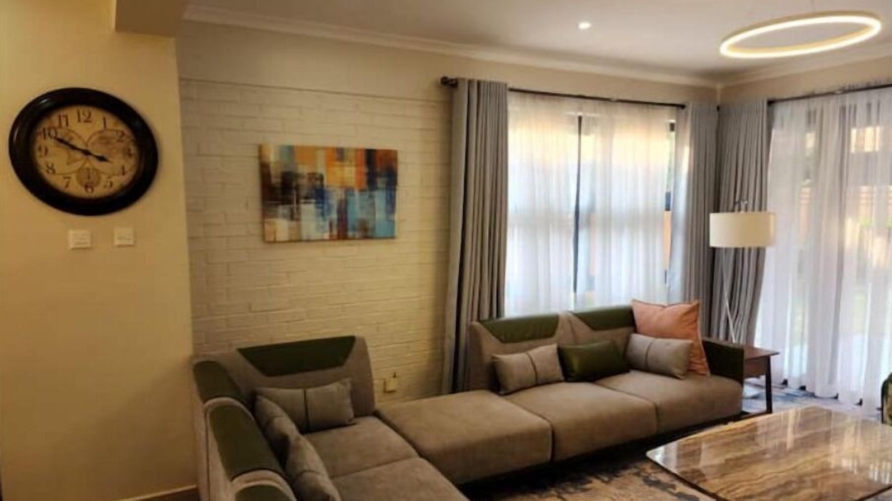 Photo of Livingroom in Greendale