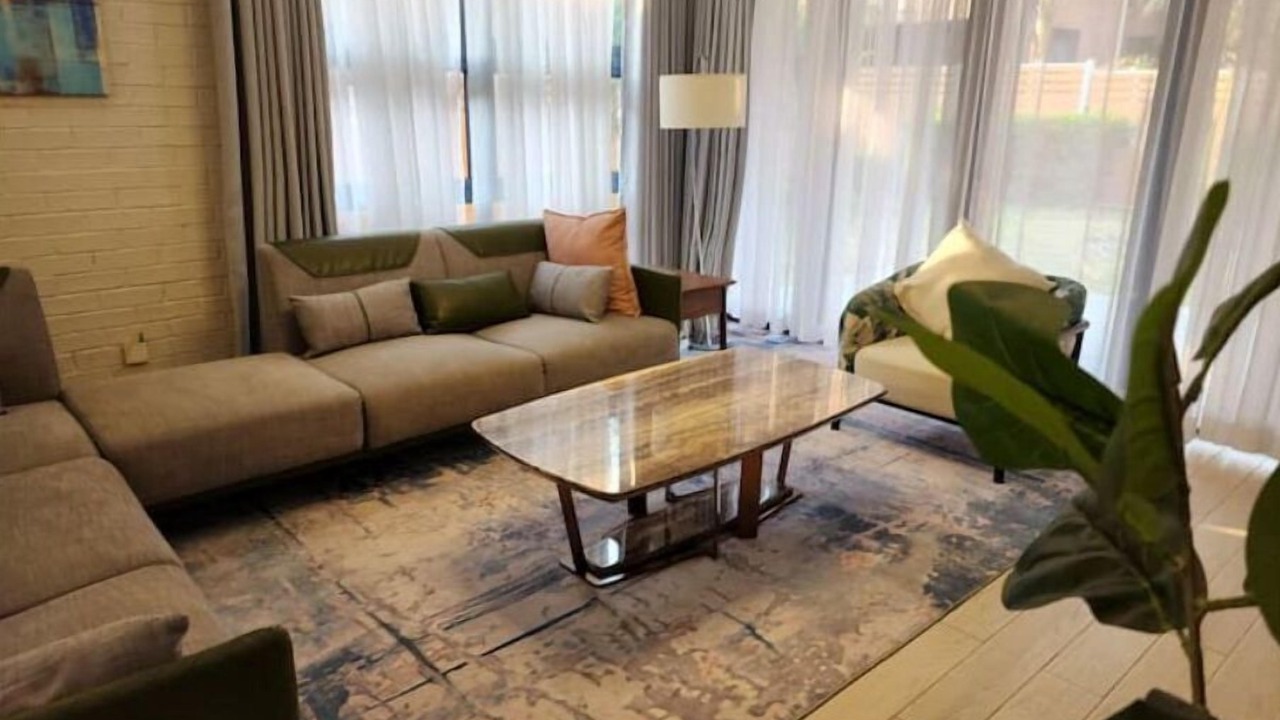 Photo of Livingroom in Greendale