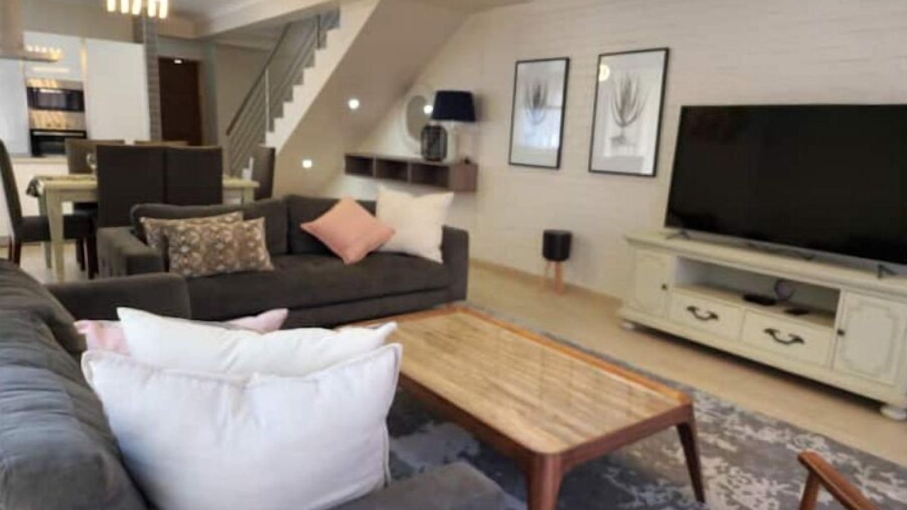 Photo of Livingroom in Greendale