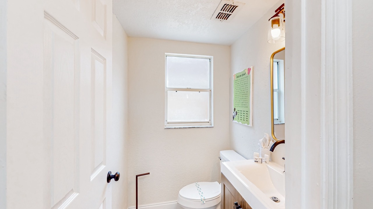 Photo of Bathroom in Bridgewater Crossing