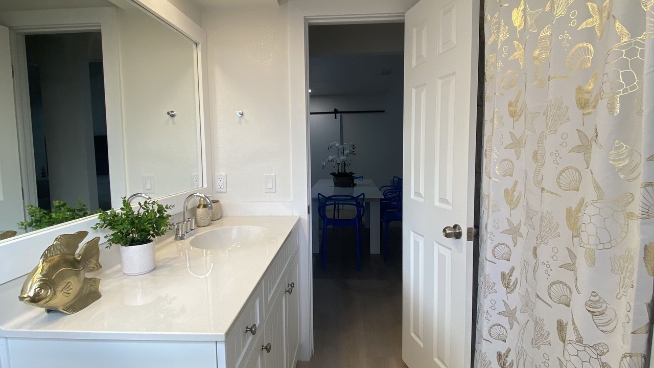 Photo of Bathroom in Ridge Wood Heights