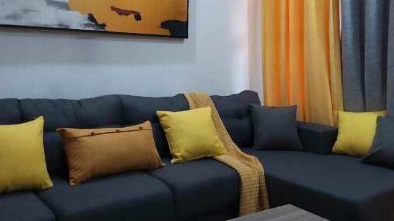 Photo of Livingroom in Harare East