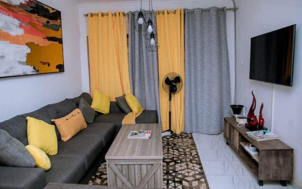 Photo of Livingroom in Harare East