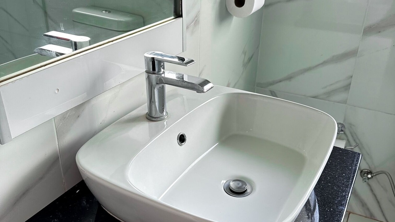 Photo of Bathroom in Glen Lorne