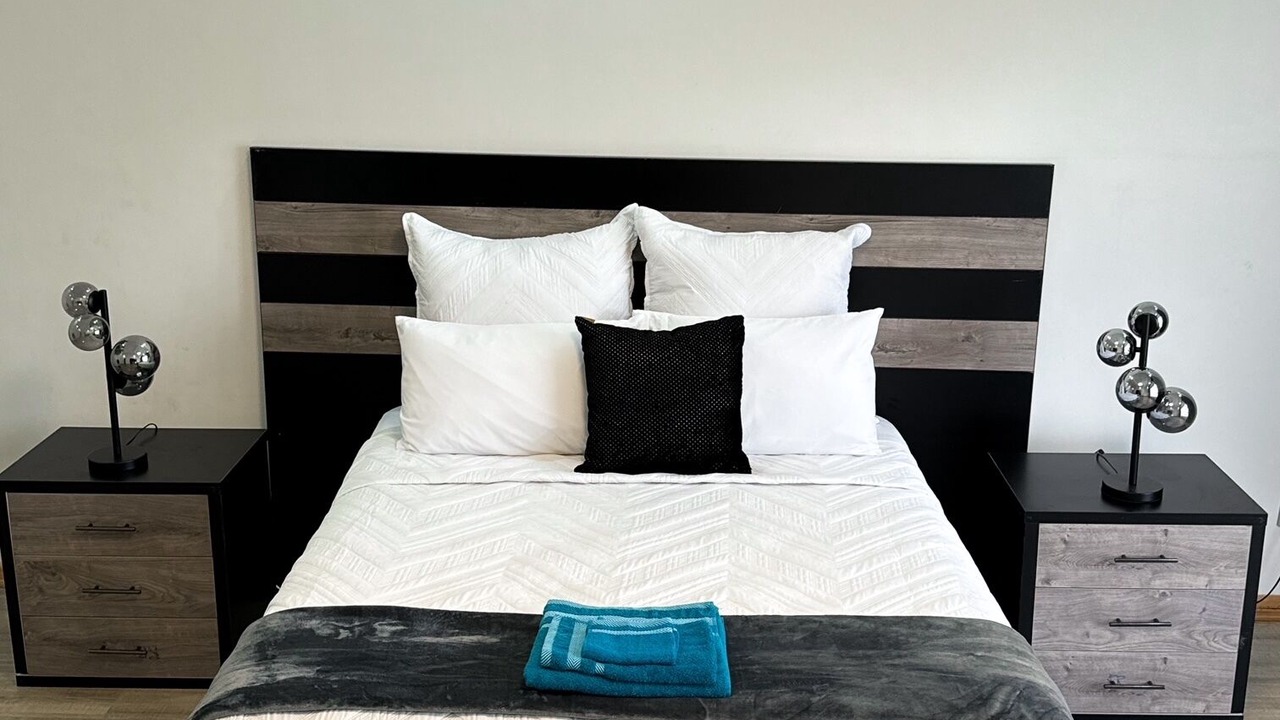 Photo of Bedroom in Glen Lorne