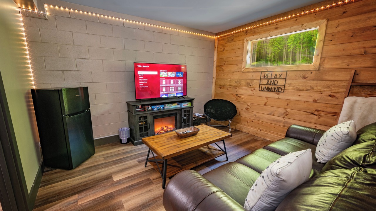 Photo of Livingroom in Almond