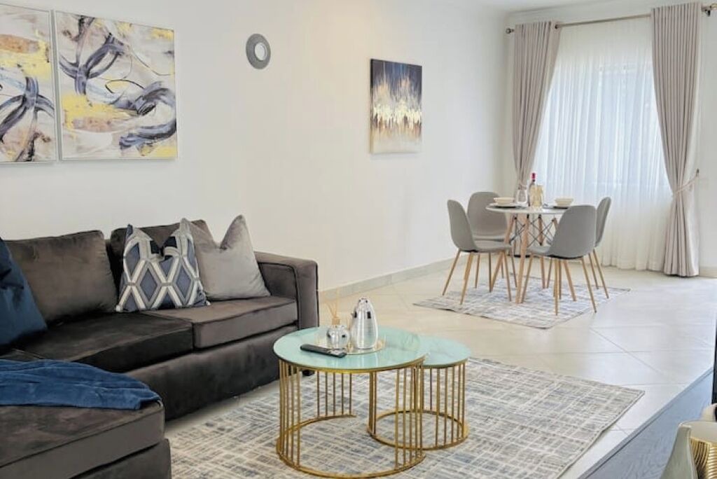 Photo of Livingroom in Harare