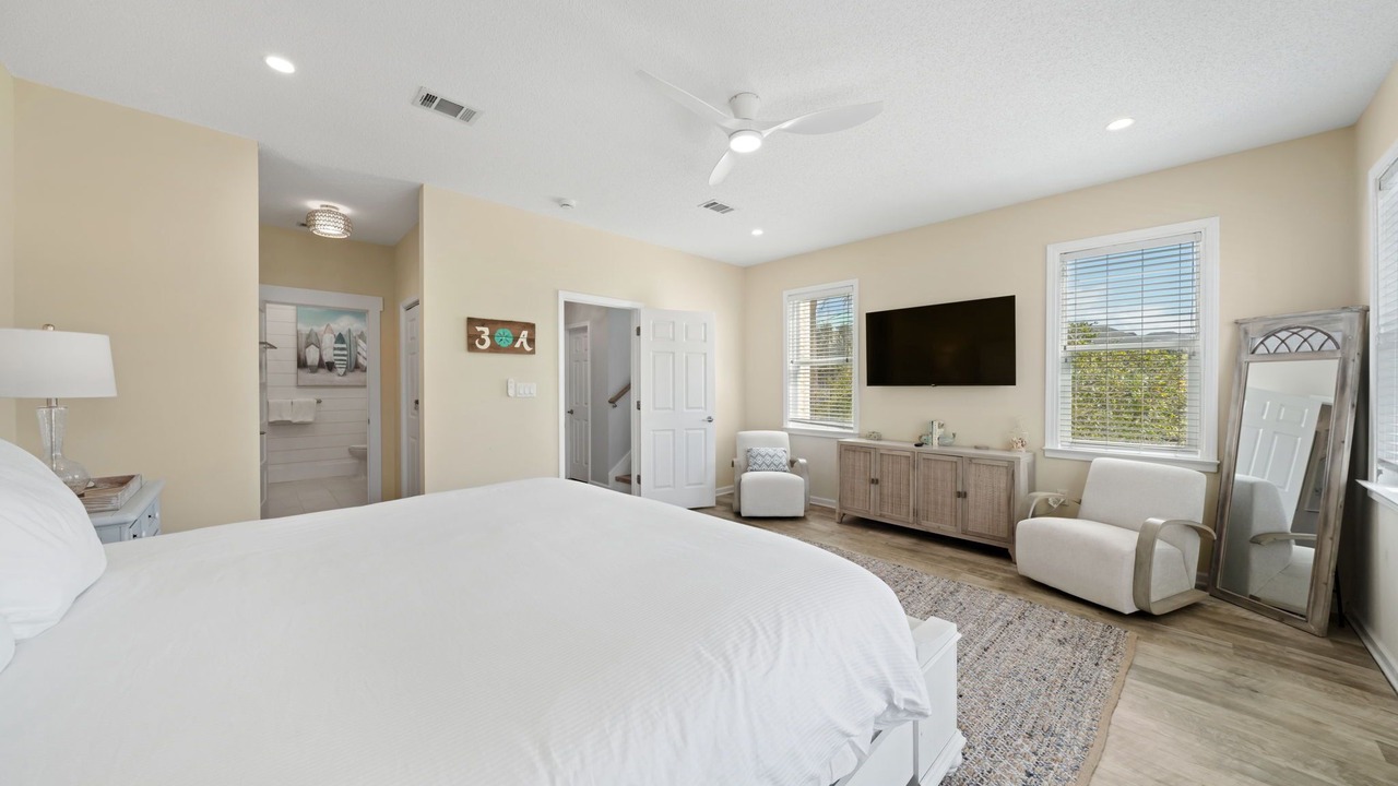 Photo of Bedroom in Seacrest