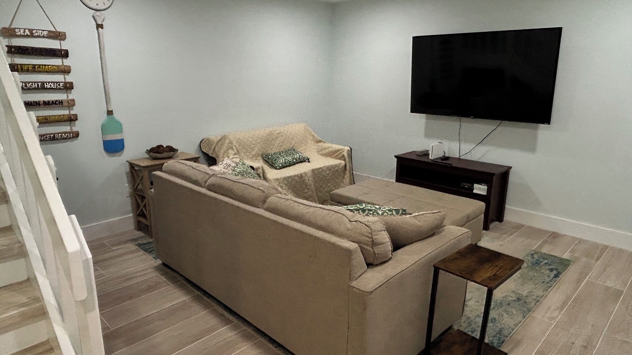 Photo of Livingroom in Harbor Heights
