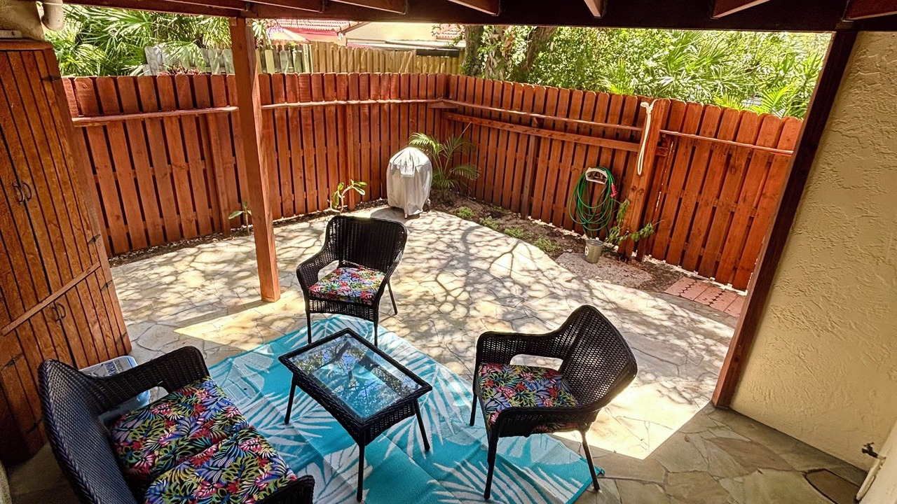 Photo of Patio Balcony in Cape Caneveral Beach Gardens