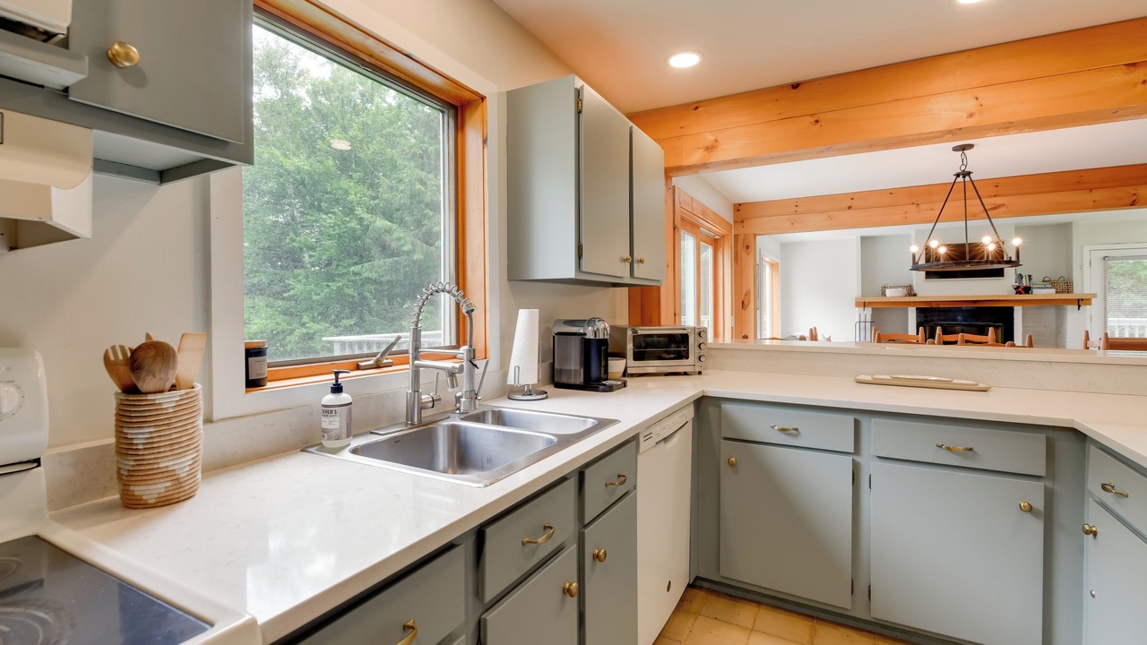 Photo of Kitchen in Warren