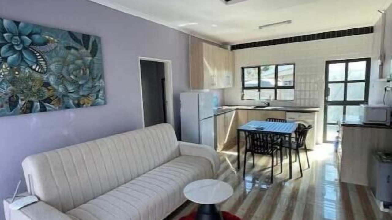 Photo of Livingroom in Bulawayo