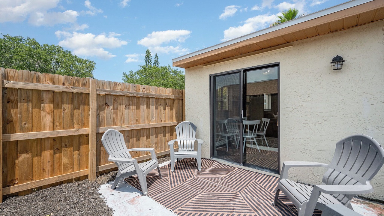Photo of Patio Balcony in Ocean Woods