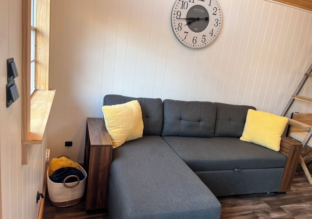 Photo of Livingroom in Redmond