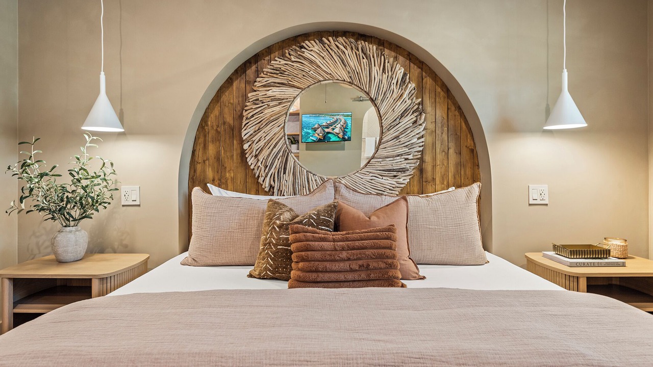 Photo of Bedroom in Crescent Beach