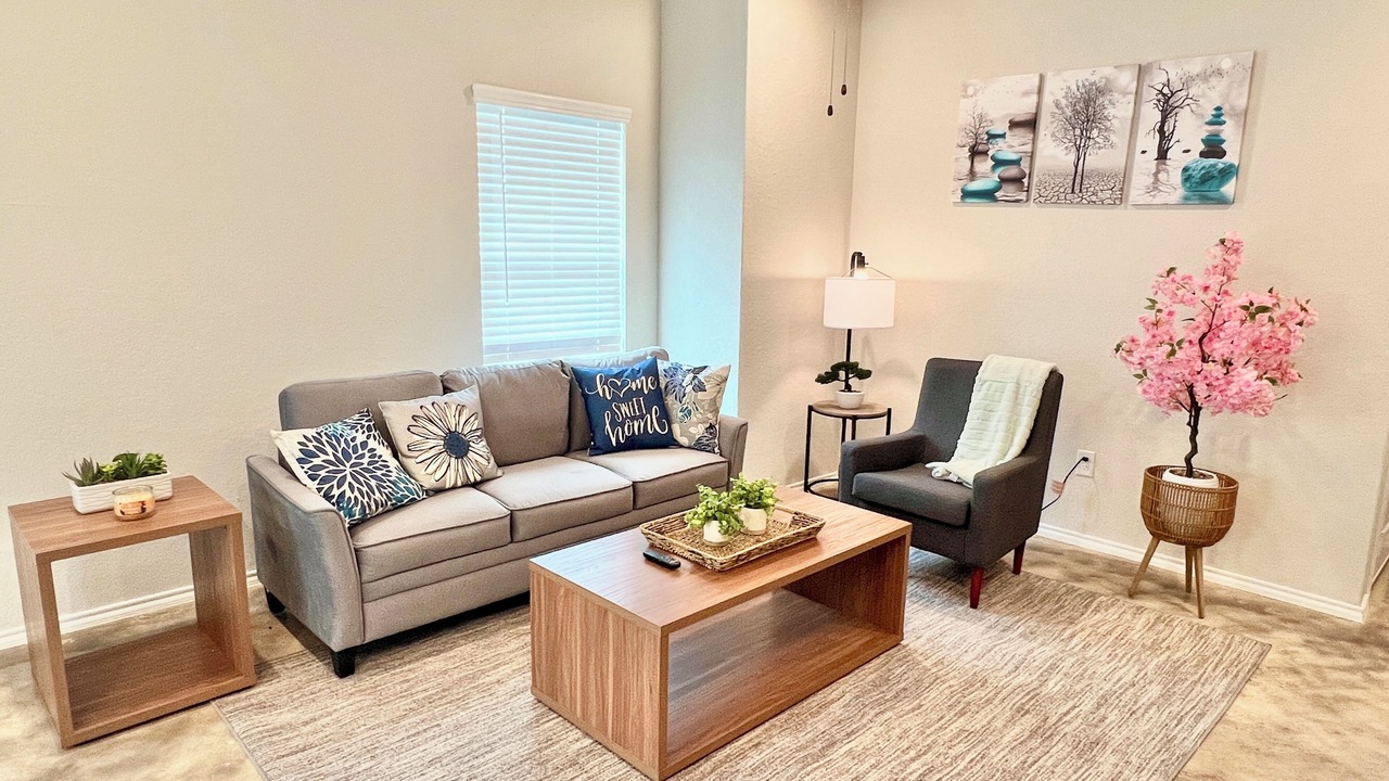 Photo of Livingroom in North San Antonio - SAT