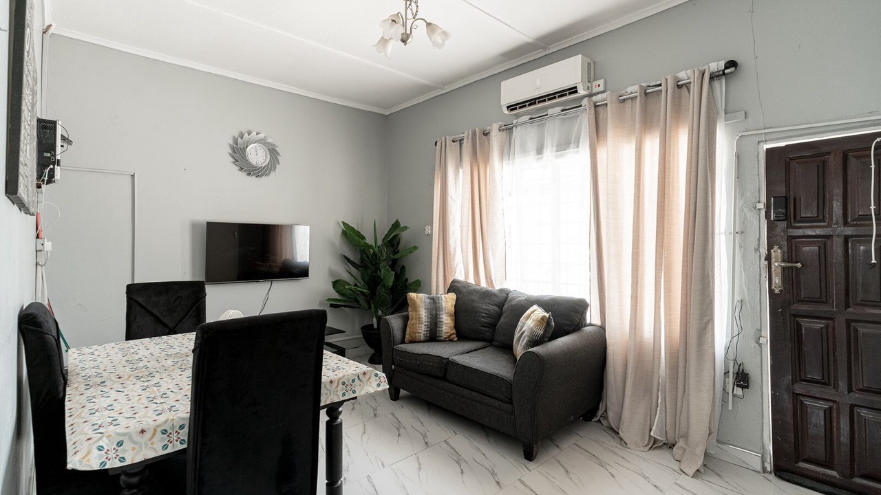 Photo of Livingroom in Lusaka Central