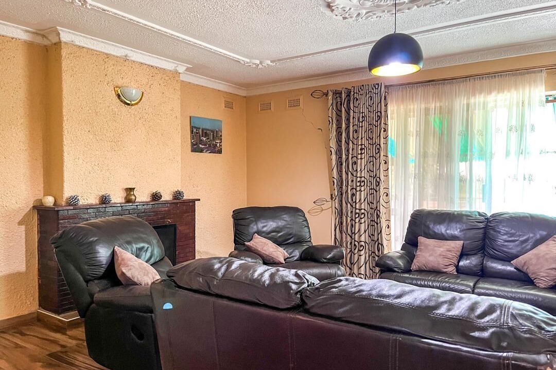 Photo of Livingroom in Gweru