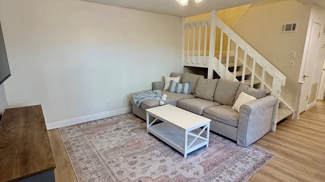 Photo of Livingroom in Cape Caneveral Beach Gardens