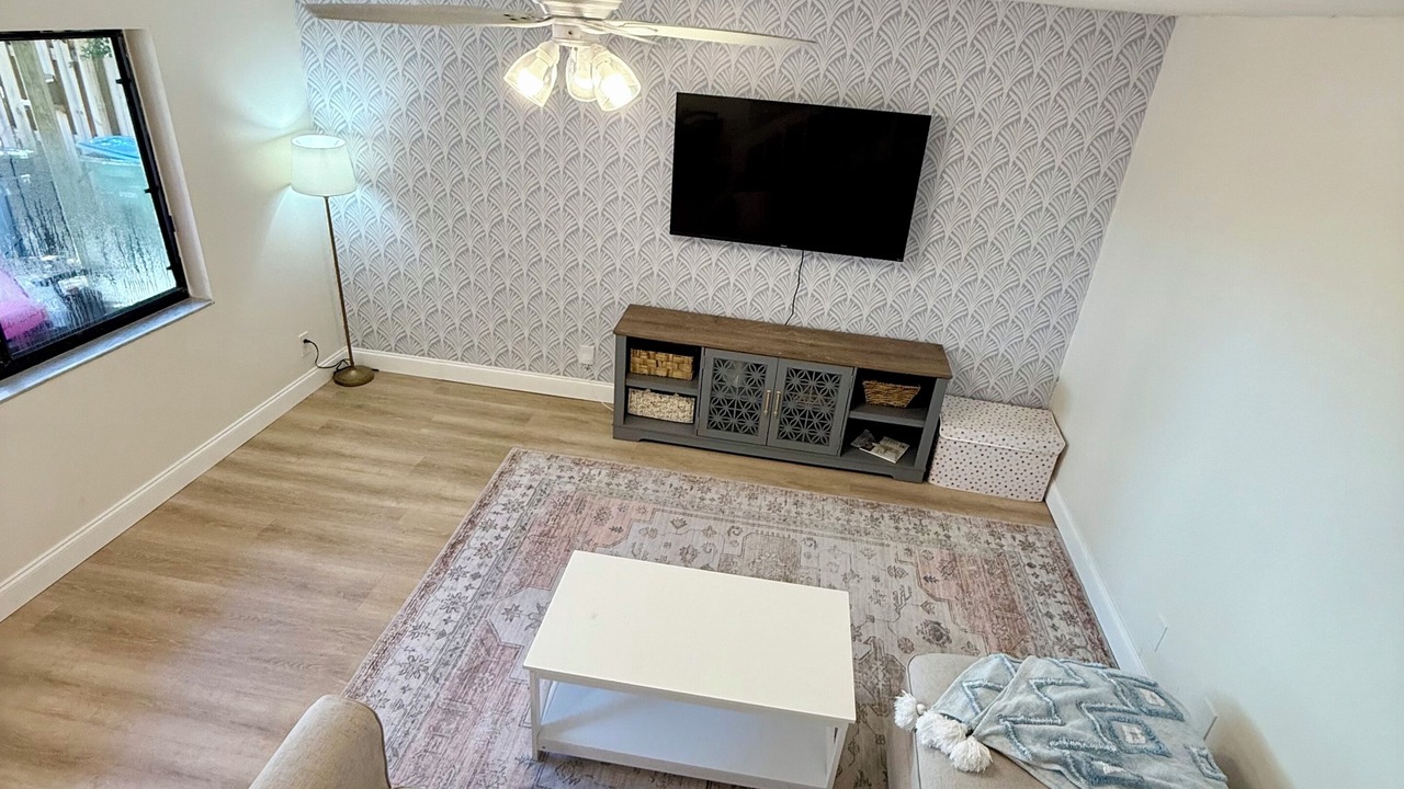 Photo of Livingroom in Cape Caneveral Beach Gardens