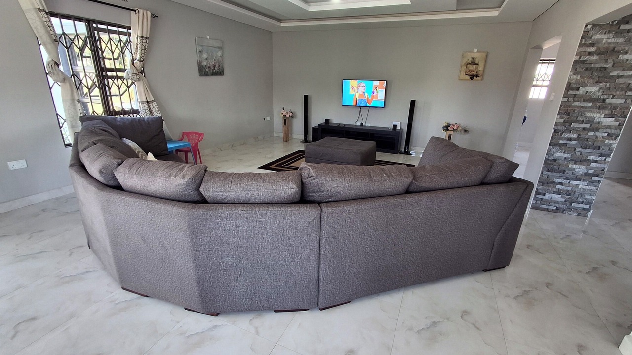 Photo of Livingroom in Chiawa Conservancy