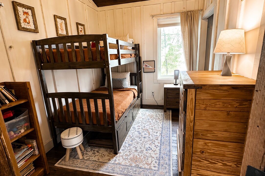Photo of Bedroom in South Haven