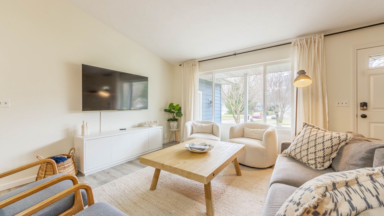 Photo of Livingroom in Fennville