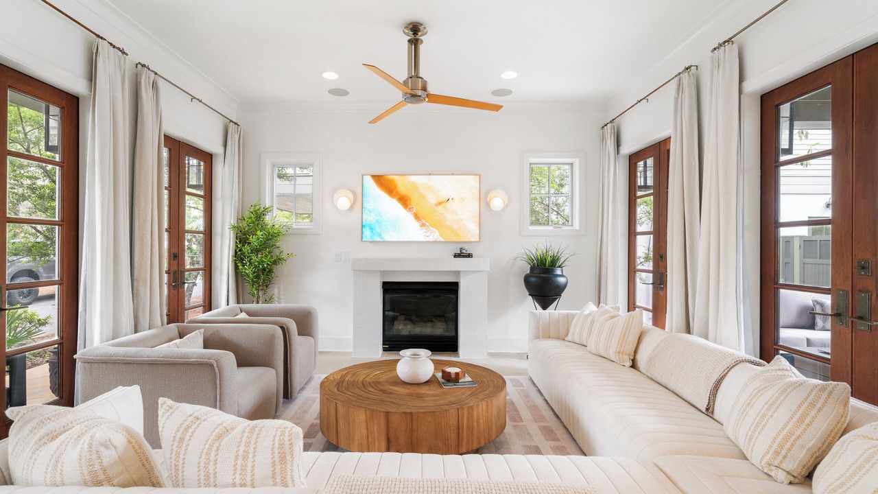 Photo of Livingroom in Rosemary Beach