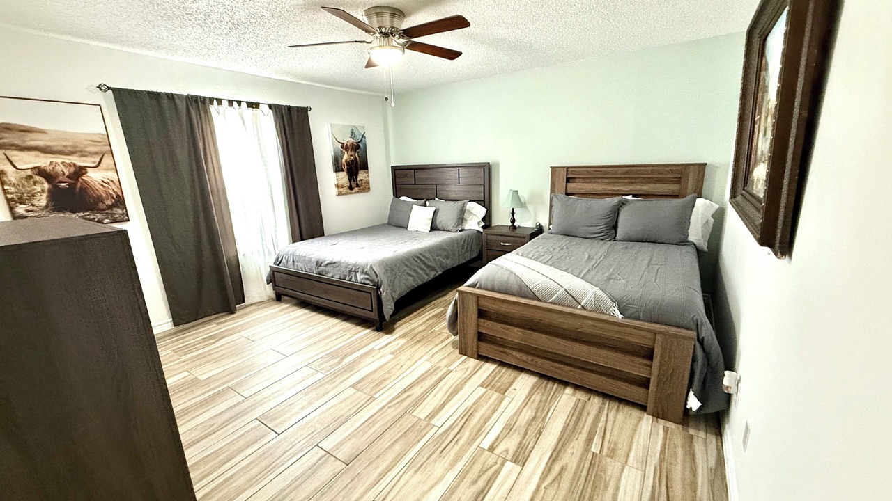 Photo of Bedroom in Mahncke Park