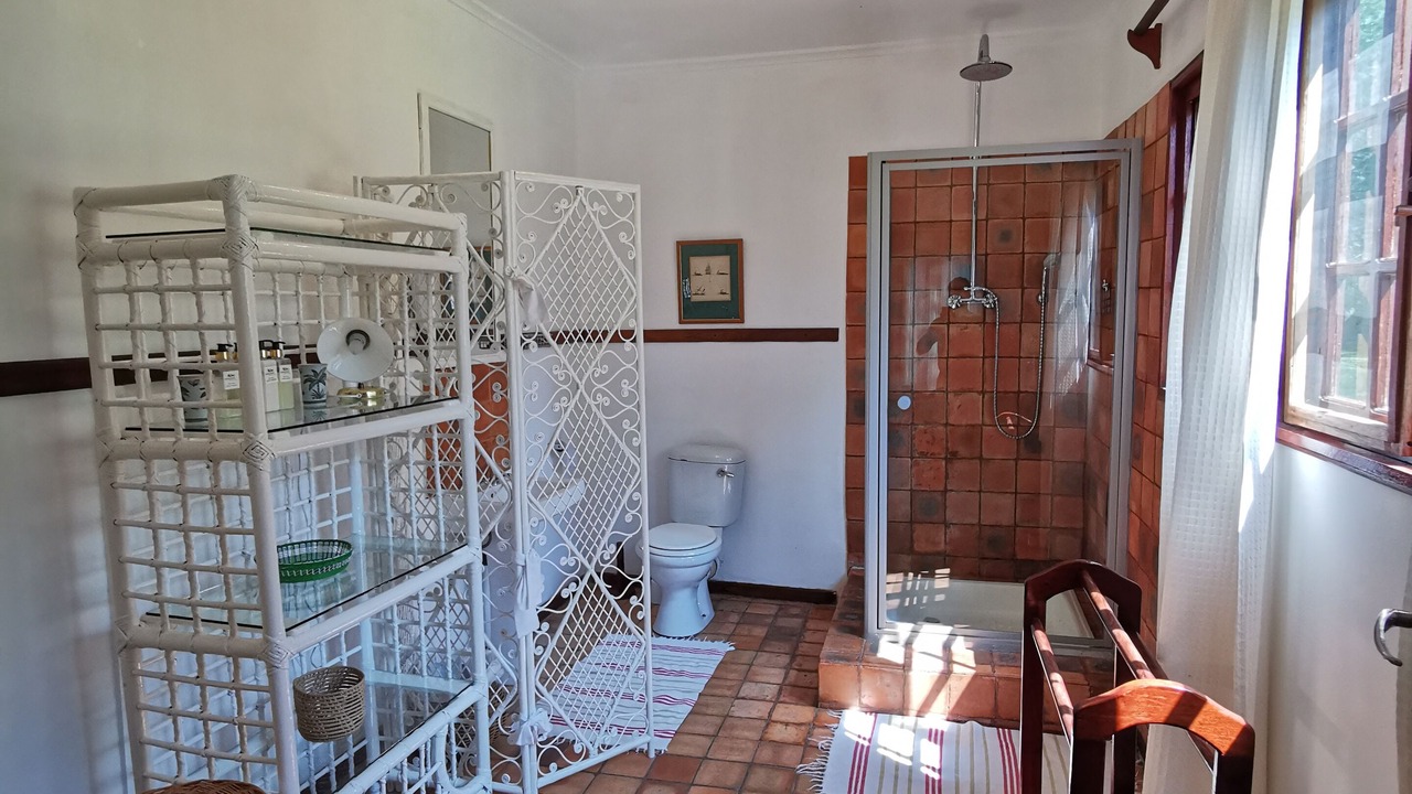 Photo of Bathroom in Komanyana