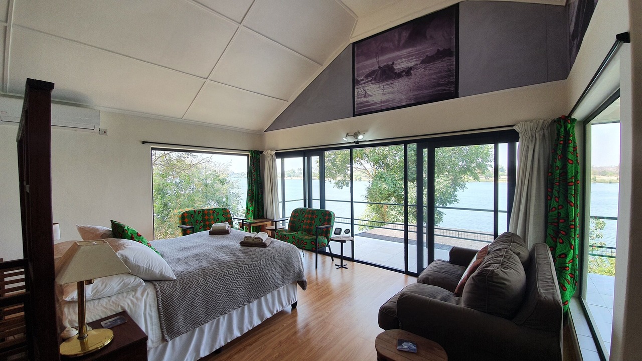 Photo of Bedroom in Komanyana