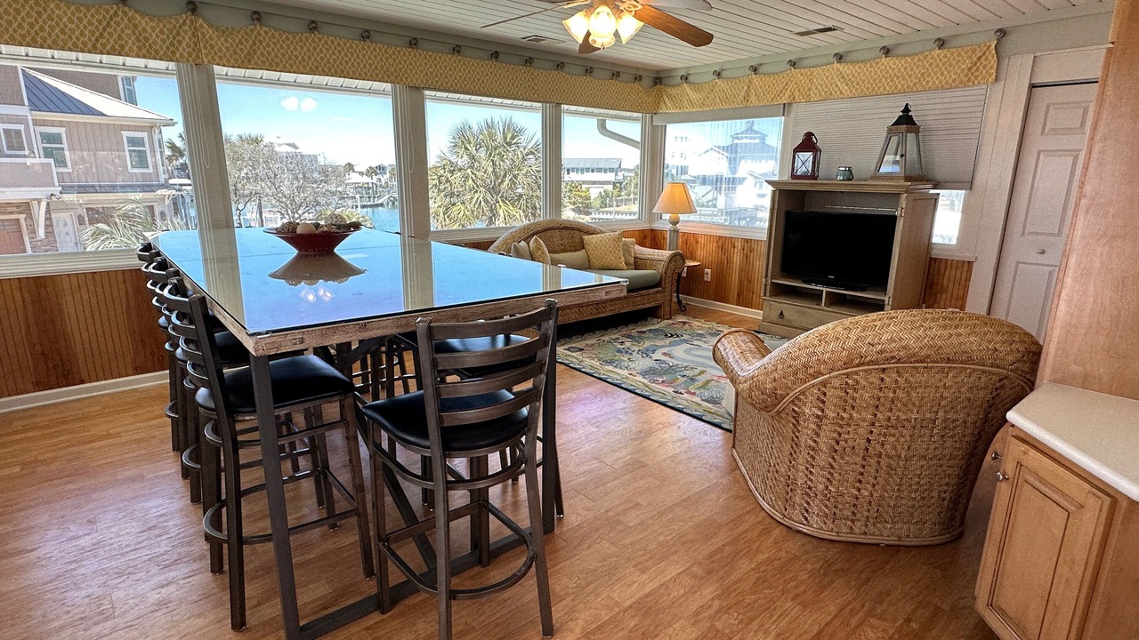 Photo of Bedroom in Inlet Harbour