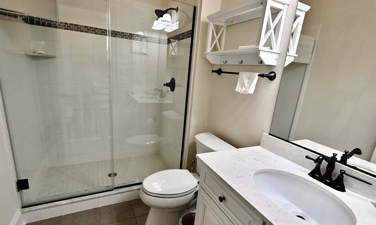 Photo of Bathroom in Sun Ridge