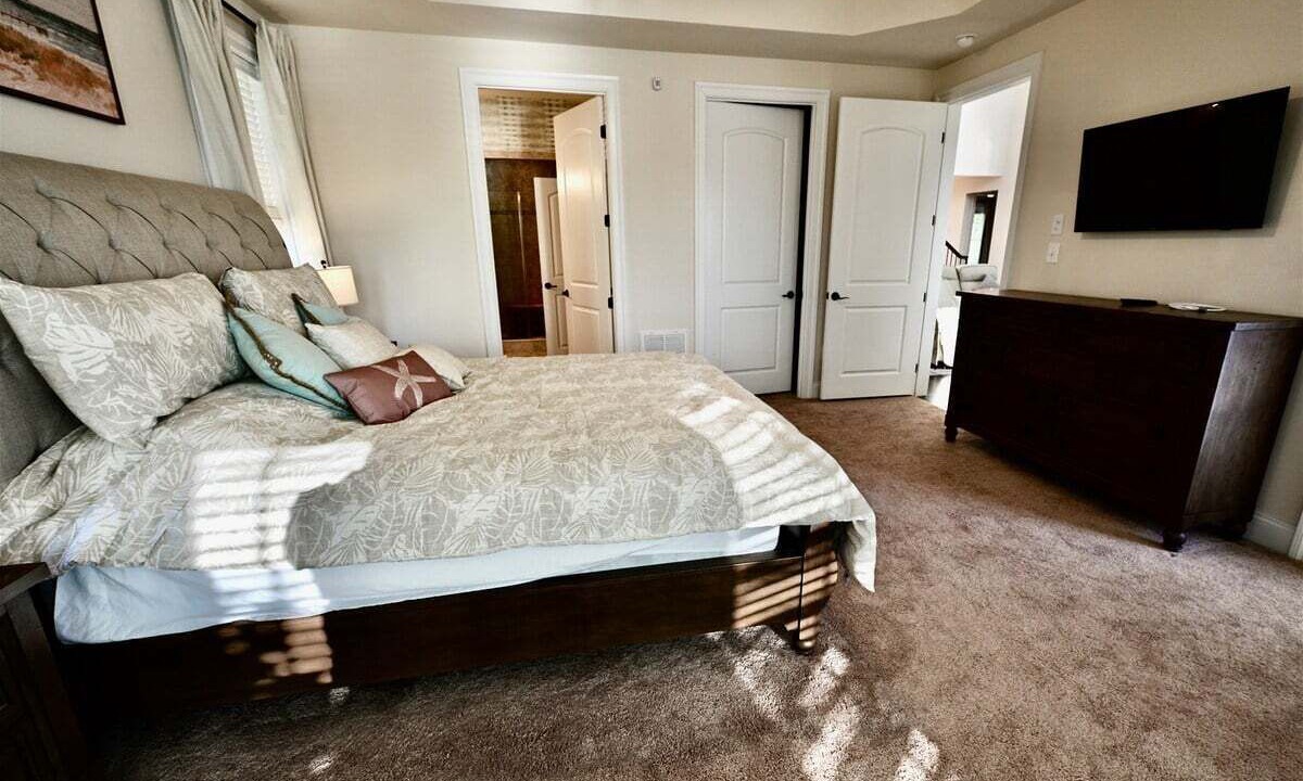 Photo of Bedroom in Sun Ridge
