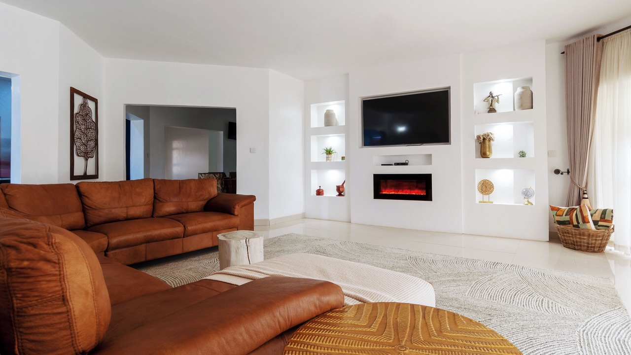 Photo of Livingroom in Harare East