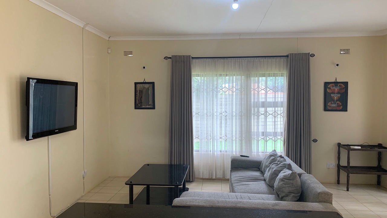 Photo of Livingroom in Harare