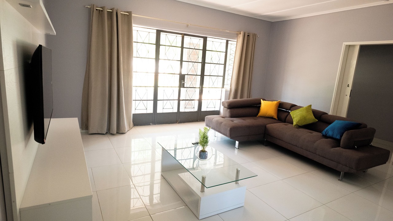 Photo of Livingroom in Bulawayo