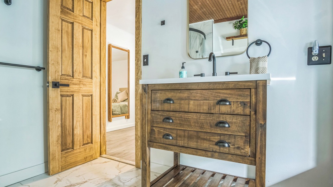 Photo of Bathroom in Pocono Lake