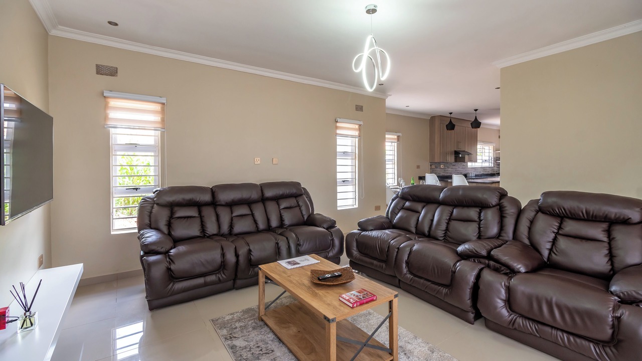 Photo of Livingroom in Harare