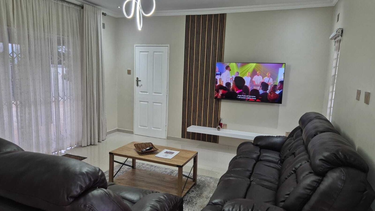 Photo of Livingroom in Harare