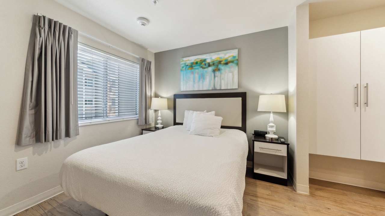 Photo of Bedroom in Far North Central