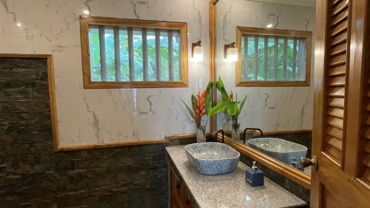 Photo of Bedroom in North Shore