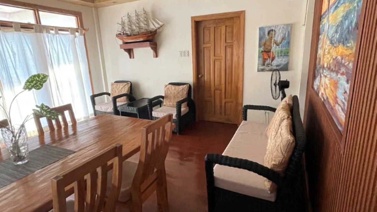Photo of Livingroom in North Shore
