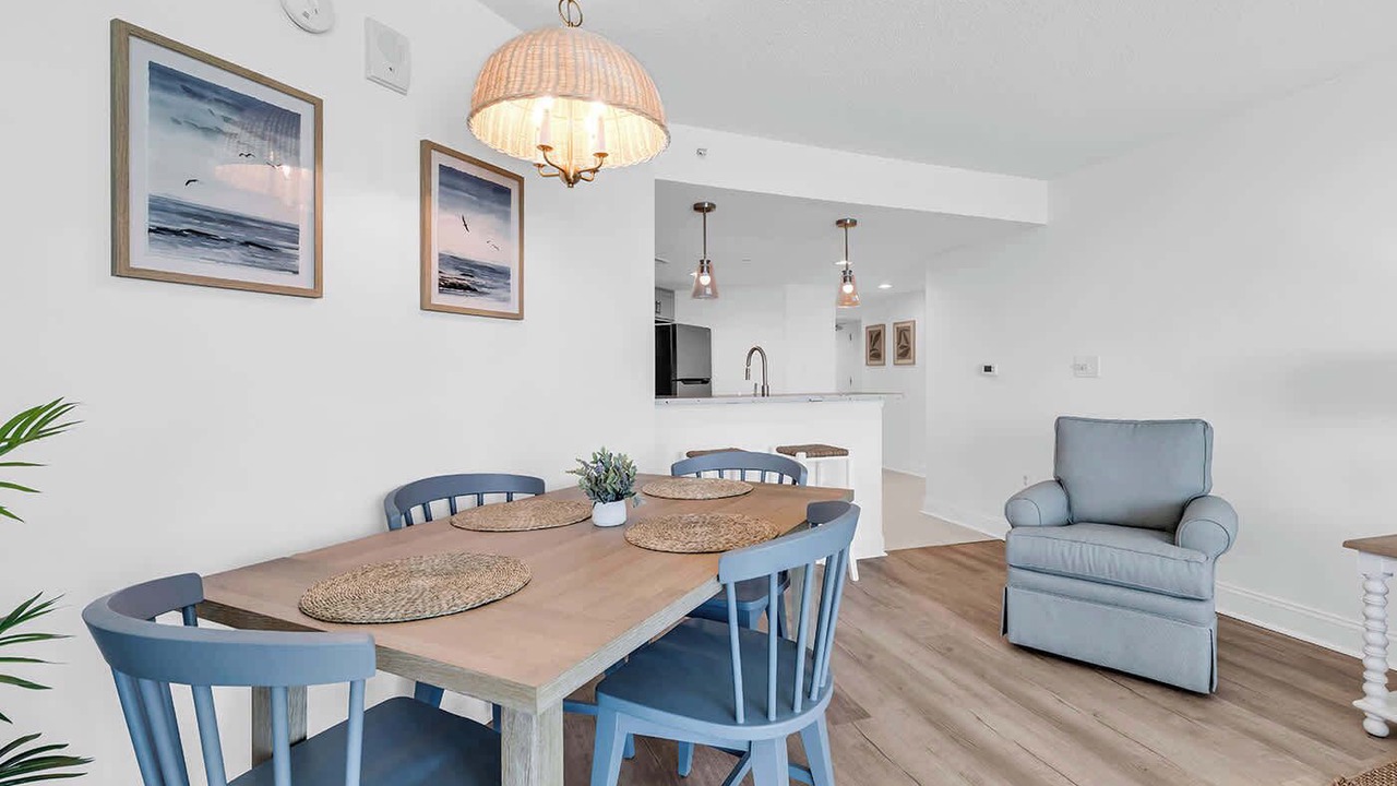 Photo of Livingroom in Downtown Myrtle Beach