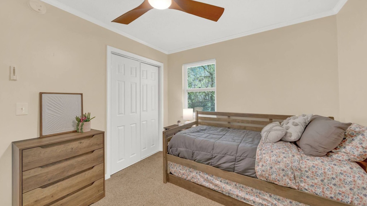Photo of Bedroom in Knoxville