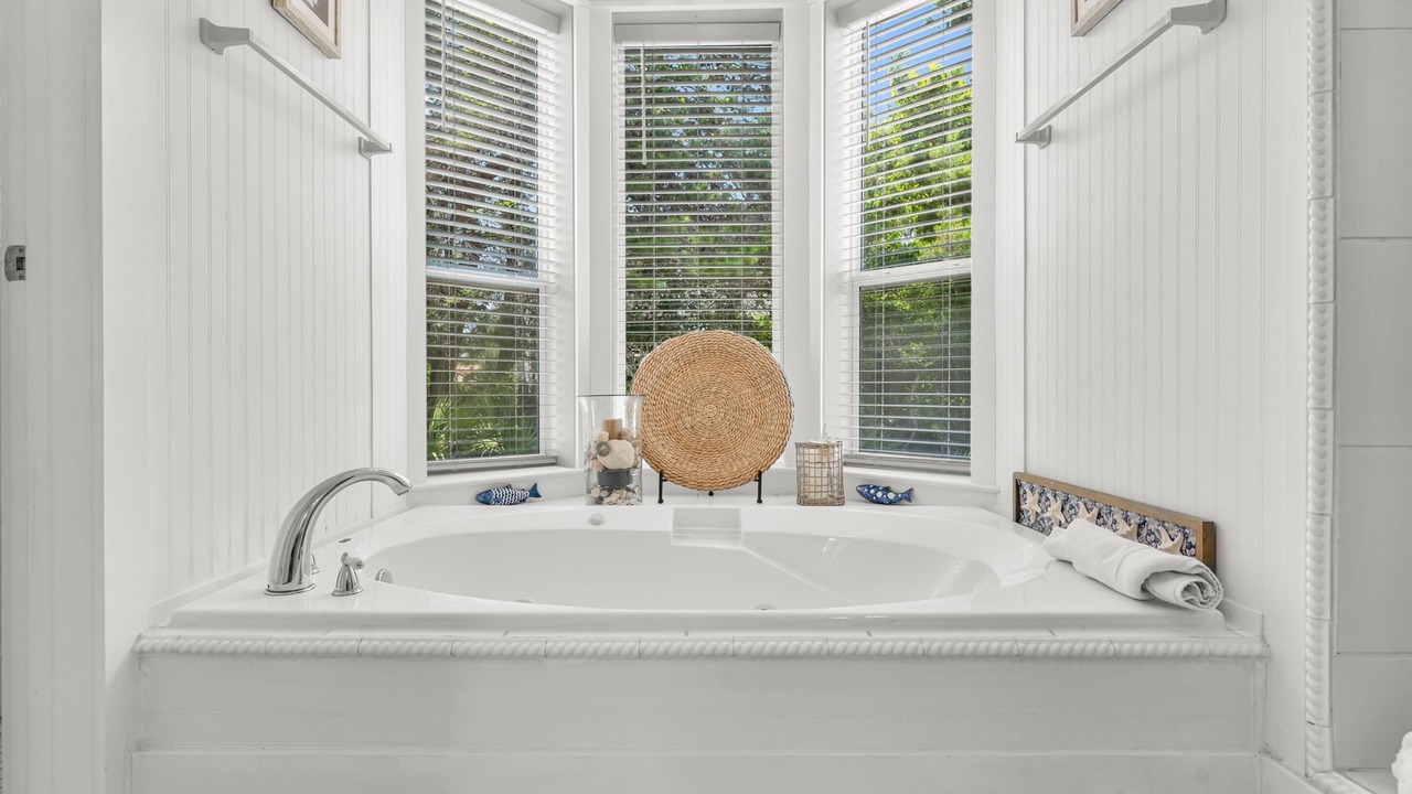 Photo of Bathroom in Gulf Pines