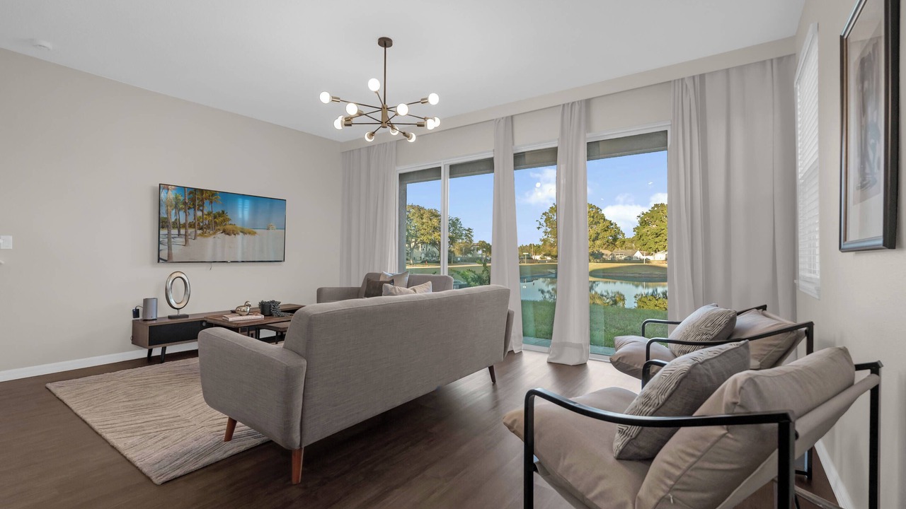 Photo of Livingroom in Bridgewater Crossing