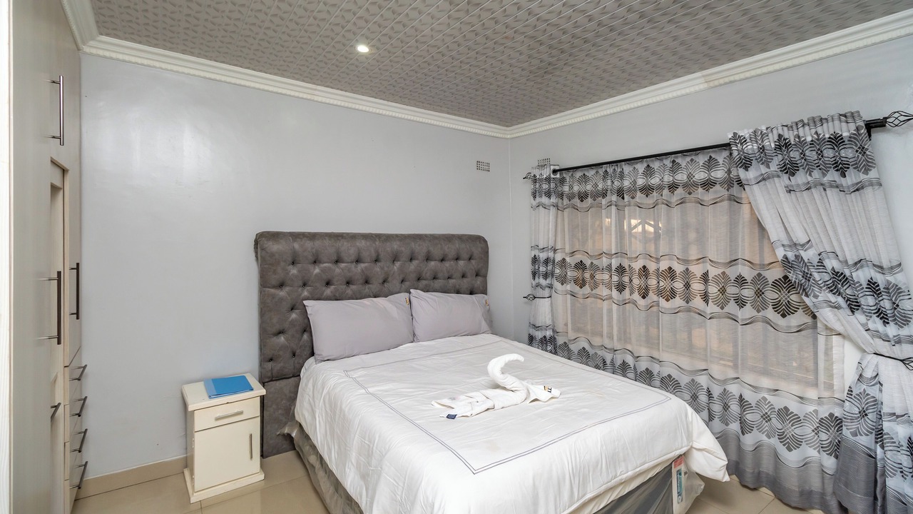 Photo of Bedroom in Harare East